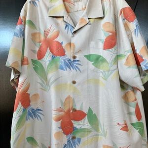 Tommy Bahama Camp Shirt XL